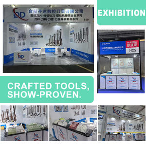 Fraises à bout sphérique à 4 cannelures résistantes à l'usure Hrc55 D1*50l D4*100l Fraises en carbure de tungstène pour acier allié - Product Image 5