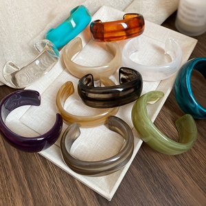Nhiều màu Chunky Cuff Bangles rộng mở Acrylic thời trang bangles - Product Image 2