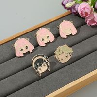 Broches d'anime SPY X FAMILY tendance, personnage Twilight Forger, accessoire de décoration cosplay en alliage pour les fans