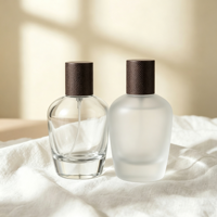 Nouvelle conception MUB, flacon de parfum transparent de 100 ml avec col serti, vaporisateur de qualité supérieure, revêtement coloré personnalisé