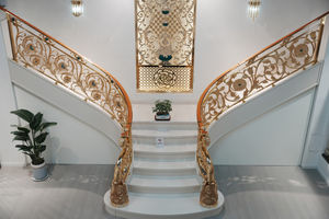 แผ่นกันบันไดโลหะสไตล์ตะวันออกกลางราวบันไดชุบทองทันสมัยในซาอุดิอาระเบียสหรัฐอาหรับเอมิเรตส์และกาตาร์ - Product Image 5