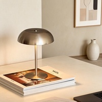 Lampe de table dôme minimaliste nordique en nickel brossé, lampe de lecture pour hôtel, salon, villa, chambre à coucher