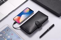 Cargador Portátil Personalizado de 8000 mAh con Carga Inalámbrica de 10 W para Hombre