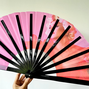 Abanico Plegable Grande de Bambú y Nailon QM Pride Personalizado para Eventos y Campañas - Product Image 3