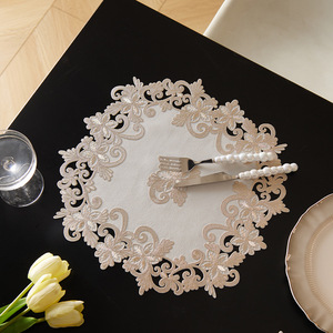 Set de table rond rétro avec bordure en dentelle, isolant thermique, pour la décoration de la salle à manger - Product Image 3