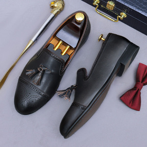 Chaussures habillées de luxe élégantes et tendance pour hommes grandes tailles, idéales pour les affaires et les mariages, en cuir véritable - Product Image 3