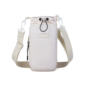 Petite sacoche portable en nylon, simple et tendance, pour bouteille d'eau, multifonctionnelle, pour les déplacements en extérieur, sac à bandoulière décoratif pour téléphone portable - Product Image 3