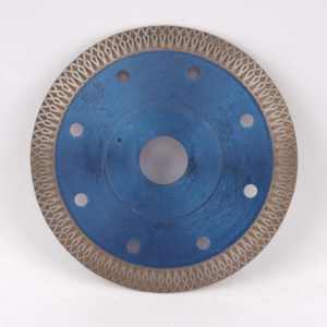 <span class=keywords><strong>Une</strong></span> lame de scie diamantée ultra-fine pour meuleuses d'angle, utilisée pour la découpe <span class=keywords><strong>du</strong></span> <span class=keywords><strong>verre</strong></span> et des outils de découpe de la céramique - Product Image 2
