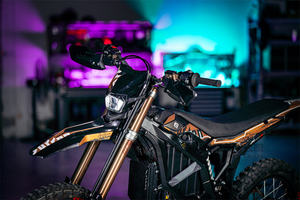 NUEVA Sur-Ron Ultra Bee 2025 21kW Black Edition First Ride 74V 60Ah - Product Image 2