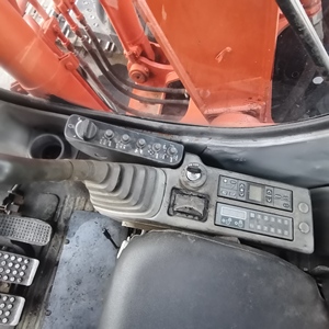 Excavadora hidráulica Hitachi ZX120 original de Japón con motor a la venta, en excelentes condiciones, lista para enviar - Product Image 5