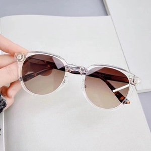 Gafas de Sol Ovaladas con Montura Completa, Lentes Degradadas, Protección UV400, Ligeras, Unisex, Casuales, para Adultos 2024 - Product Image 1