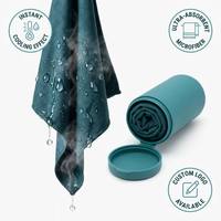 Serviette rafraîchissante promotionnelle en gros, personnalisable avec logo, en microfibre à séchage rapide, pour événements sportifs et salons professionnels, faible MOQ, OEM