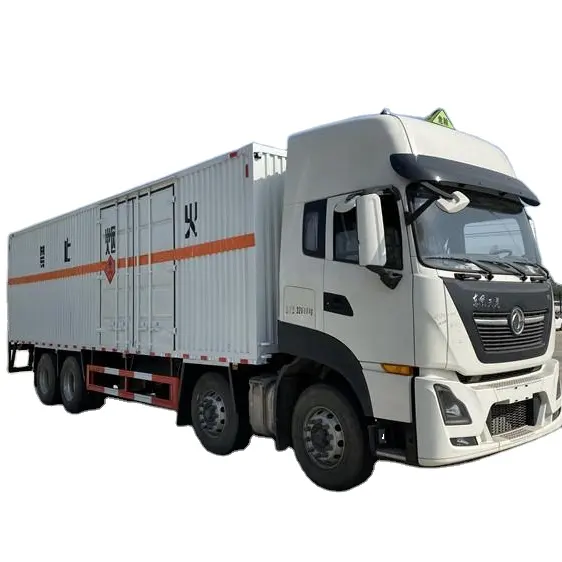 National Sixth Dongfeng Tianlong 8x4 Cargo Truck Verschiedenes Gefahrgut Transport Truck