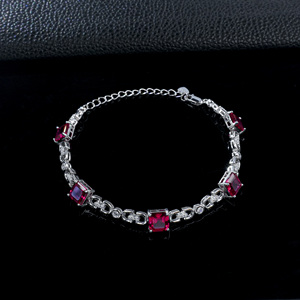 Bracelet en argent 925 avec rubis cultivés, idéal pour les fiançailles romantiques, le quotidien et les fêtes, un cadeau pour surprendre les filles L - Product Image 2