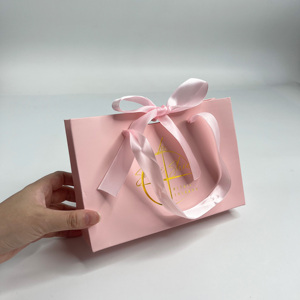 Bolsas de Regalo Rosas de Lujo con Estampado Dorado - Bolsas de Compras con Asas de Cinta Impresas Personalizadas para Regalos de San Valentín, Bodas y Fiestas - Product Image 2