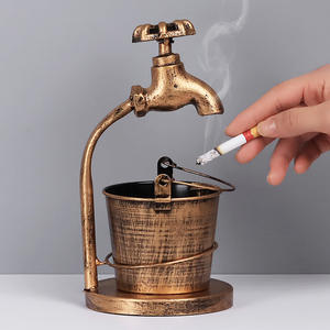 Custom Hars Handwerk Materialen Asbak Standbeeld Creatief Kraan Vormig Asbak Beeldje - Product Image 1