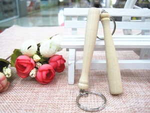 Llavero de bate de béisbol, Llavero artesanal, llavero colgante, regalo pequeño deportivo, 7Cm - Product Image 4