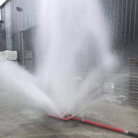 Dispositif portable d'extinction d'incendie pour dessous de caisse de véhicule, pulvérisateur de refroidissement à double usage eau et mousse pour le sauvetage de véhicules électriques