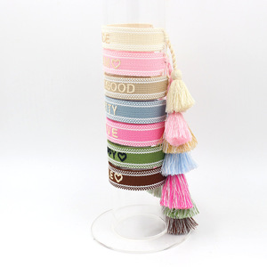 Brazalete de Hierro Marca D con <span class=keywords><strong>Letras</strong></span> Bordadas, Cinta Tejida Colorida y Borlas, Pulsera Trenzada, Joyería de Comercio Exterior, Estilo Étnico - Product Image 3