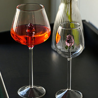Hoogwaardige groothandel champagne huishoudelijke Valentijnsgeschenk creatieve 3D roze glazen roos ingebouwde rode en witte wijnglazen beker