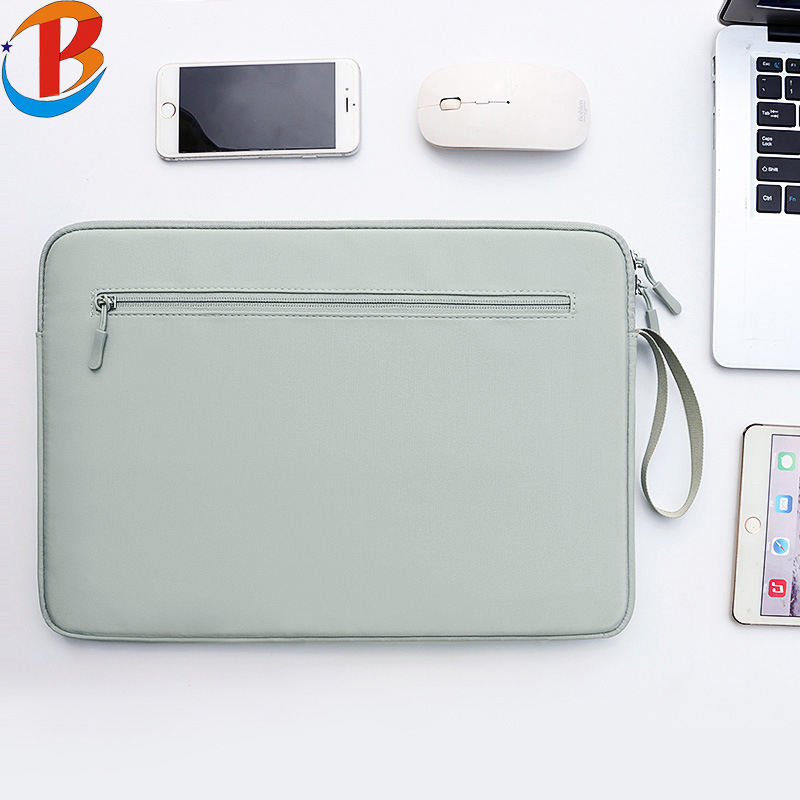 สีเขียวอ่อน