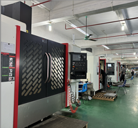 Machine de découpe à grande vitesse pour lamination de feuilles d'aluminium destinée aux électrodes de batteries au lithium, machine de découpe de feuilles d'anode pour batteries en pochette