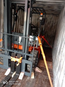 Çin Malı Ucuz Malzeme Taşıma Ekipmanları 3.5T Hidrolik Dizel Forklift CPCD35 Yan Kaydırmalı Çatal Konumlandırıcı İz Bırakmayan Lastik - Product Image 4