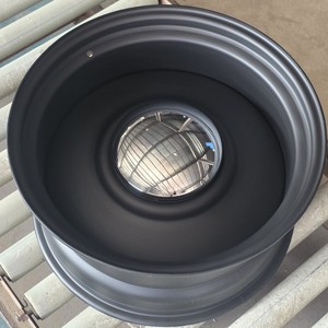 Raytop Nouvelle jante lisse noire mate de 20 <span class=keywords><strong>pouces</strong></span> 5x114.3x120.65 5x127x139.7 20x8 20x9 20x10 Décalage personnalisé Jante classique avec capuchon - Product Image 1