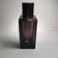 Flacon de parfum cosmétique en verre noir 50 ml, design carré, bouchon de luxe, pulvérisateur à pompe, emballé, vide, pour Cologne homme, sérigraphié, givré