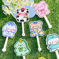 Mini-ventilateur pliable mignon de dessin animé, portable en plastique pour l'été, idéal pour les enfants, cadeaux de fête Kawaii, vente en gros
