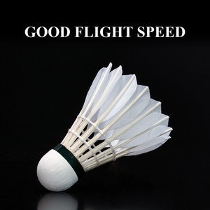 Volants de <span class=keywords><strong>badminton</strong></span> Lingmei 10 en plumes de canard blanc, marque d'usine, utilisés pour l'entraînement en club - Product Image 5