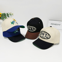Gorra de Béisbol Clásica de 5 Paneles con Logotipo Bordado de Hojas de Roble Doradas, Personalizable OEM, Cómoda y Ajustable