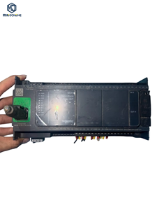 Module de contrôle industriel PLC TM241CE40T, contrôleur logique programmable, 8 entrées, 8 sorties, dispositif de contrôle d'automatisation - Product Image 1