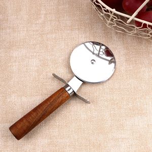 Utensilios de cocina de madera de acacia transfronterizos: Batidor con mango de madera, cuchara para hielo de acero inoxidable y juego de cortador de pizza - Product Image 3