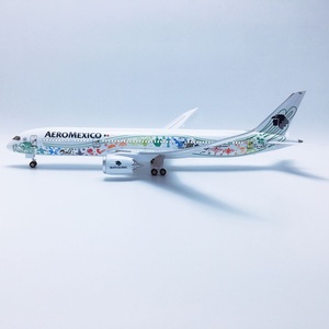 Modelo de Avión Gouli Aeromexico B787-9 de 41 cm, con Luces LED Controladas por Voz, Ruedas, Material ABS, Electrochapado 3D, Diseño Moderno - Product Image 2