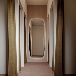 Aménagement intérieur de boutique de vêtements pour femmes modernes, présentoirs sur mesure pour vêtements, mobilier de magasin de détail, équipement de boutique - Product Image 3