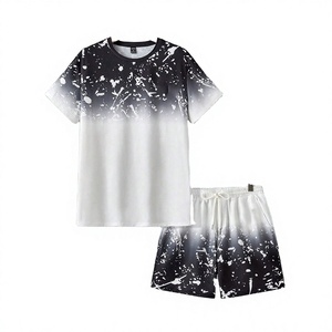 GENERSA SPORTS เสื้อยืดคอกลมแขนสั้นพิมพ์ลายไล่โทนสีสำหรับฤดูร้อนของผู้ชายกางเกงขาสั้นเอวยางยืดชุดระบายอากาศแห้งเร็ว - Product Image 1