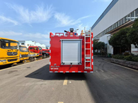 Camion de pompiers professionnel 5000L 158HP sur châssis Dongfeng pour la sécurité municipale et communautaire