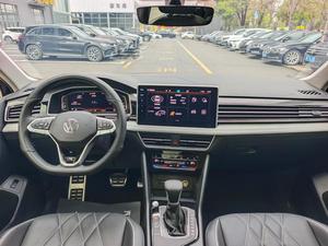 Voiture d'occasion <span class=keywords><strong>Volkswagen</strong></span> <span class=keywords><strong>Tiguan</strong></span> L modèle <span class=keywords><strong>2023</strong></span> 330TSI deux roues motrices édition <span class=keywords><strong>R</strong></span>-<span class=keywords><strong>Line</strong></span> Enjoyment conduite à gauche toit ouvrant - Product Image 4
