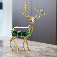Statue Moderne de Cerf Doré Creux en Métal Poli de Qualité Supérieure avec Incrustation de Cristal Vert, Décoration Murale Artistique pour Maison et Bureau, Cadeau de Pendaison de Crémaillère