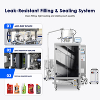Machine d'emballage automatique à double trémie et double pompe pour liquides et pâtes bicolores en sachet