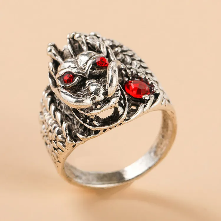 Anello gotico punk black devil paw ring personalità esagerata anello gufo leone animale femminile