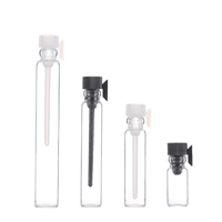 Vente en gros de mini flacons de parfum transparents simples et bon marché de 0.5ml 1ml 2ml 3ml en verre avec bouchons en plastique