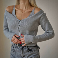 Ensembles 2 pièces tendance 2026 : Cardigans en maille côtelée à épaules dénudées et hauts courts à col en V à manches longues avec boutons personnalisés