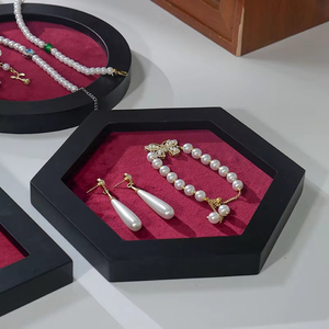Factory Direct Supply Custom Logo Watch Display Trays Artificial Leather Jewelry Display Organizer Tray - Product Image 5
