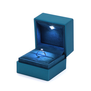 Luxury Fancy Teal Color Blue Jewellery <b>Box</b> Led Light Ring Gift Packaging <b>Box</b> Set Paint Lacquered <b>Jewelry</b> <b>Box</b> - Product Image 3