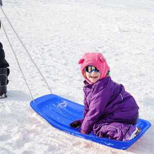 Toboggan en plastique durable pour enfants adultes avec corde de frein Traîneau portable <span class=keywords><strong>Double</strong></span> <span class=keywords><strong>luge</strong></span> Enfants Descente Ski Hdpe Cadeau - Product Image 4