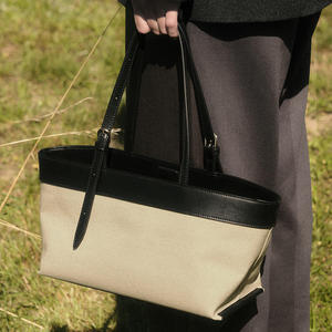 Bolso de mano de poliuretano de alta calidad para mujer, bolso de poliéster para compras y viajes, bolso de hombro clásico retro de lona para mujer - Product Image 1