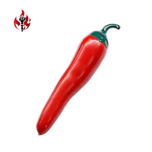 Novità creativo Mini accendino a forma di peperoncino, promozione all'ingrosso divertente gonfiabile Gas butano fiamma aperta accendisigari al pepe