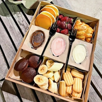 Grande boîte kraft compostable pour produits de boulangerie, pâtisserie et aliments chauds